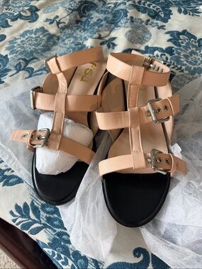 FSJ Peach Strappy Buckle Gladiator Sandals
